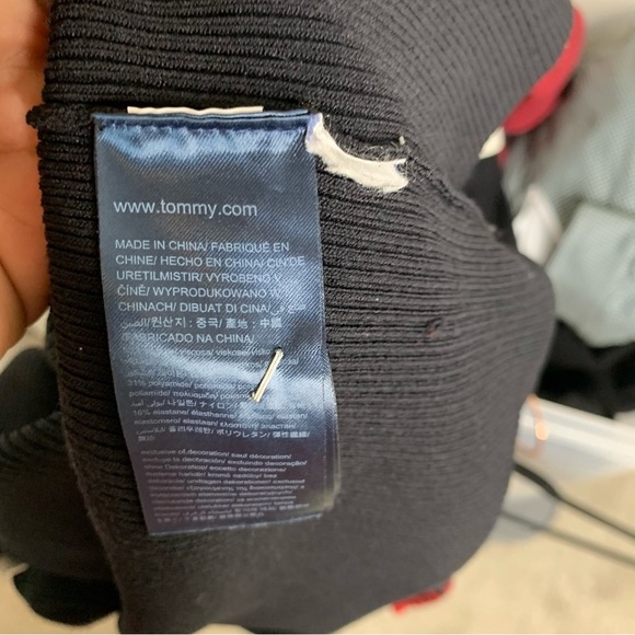 Gigi Hadid x Tommy‎ Hilfiger black turtleneck crop sweater size XS - Picture 5 of 6